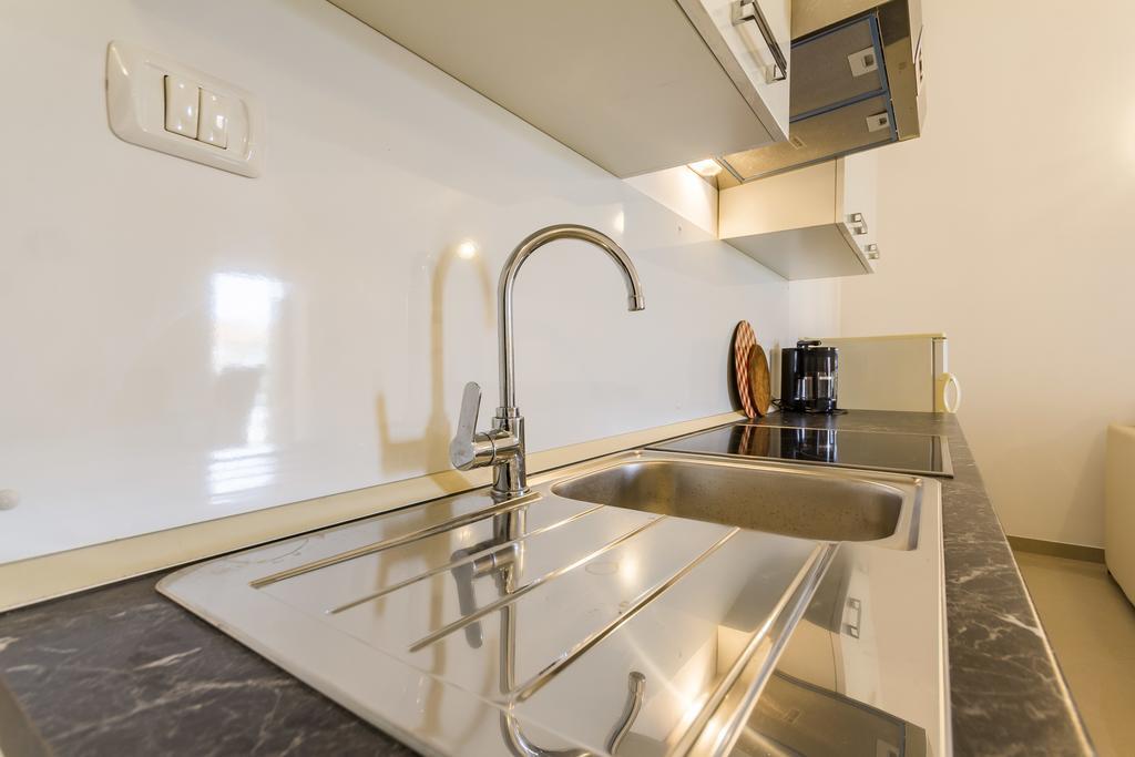 Apartments Gloria Liznjan Ngoại thất bức ảnh