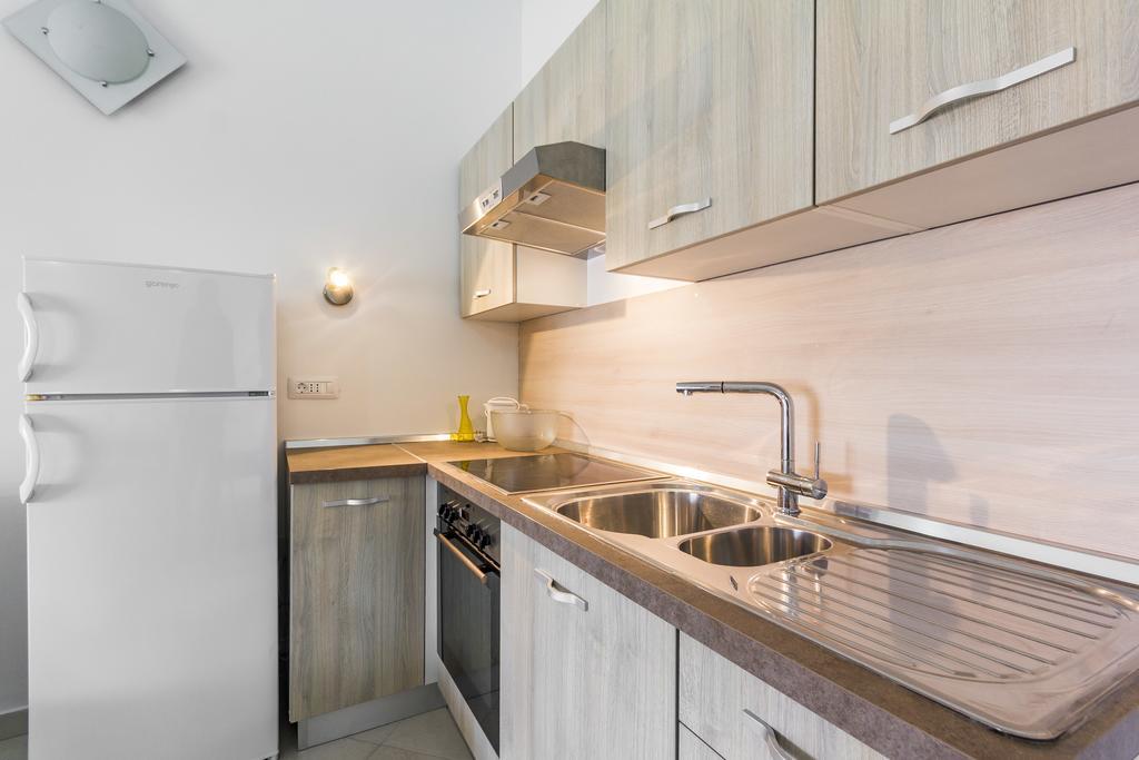 Apartments Gloria Liznjan Ngoại thất bức ảnh